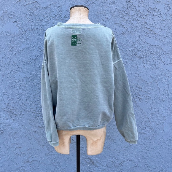 90s Distressed Sweatshirt boxy cut One Size Women's large Sage Green - Picture 4 of 11